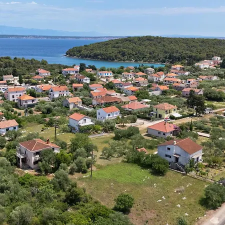 Serda Appartamento Ugljan